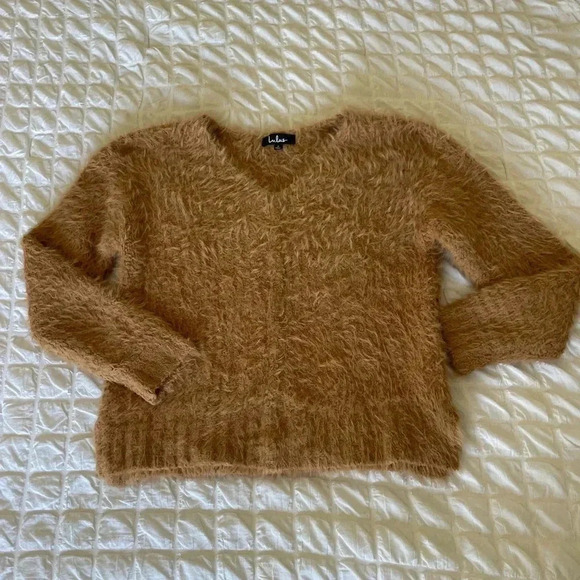Lulus tan fuzzy sweater - Picture 4 of 10